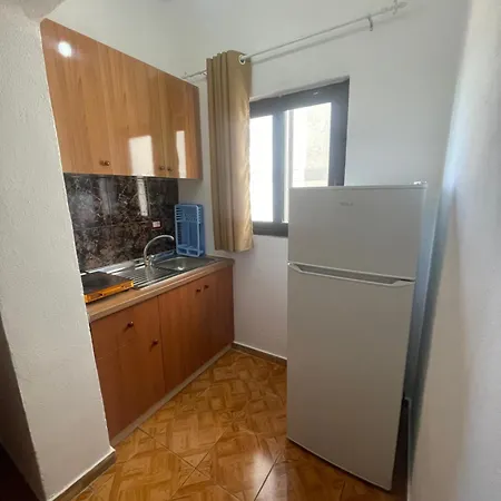 Rehatia 3* Velipojë